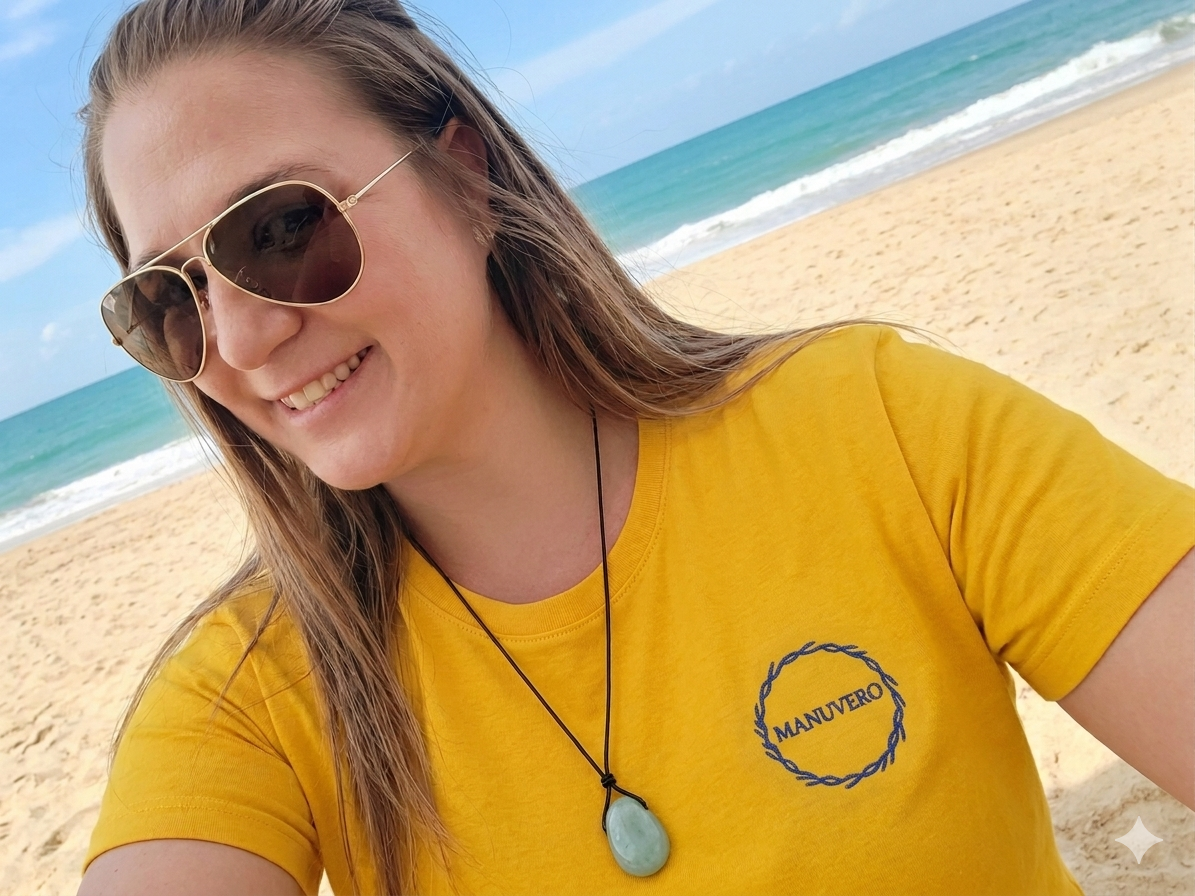 MANUVERO Special Edition T-Shirt – Seitenansicht
